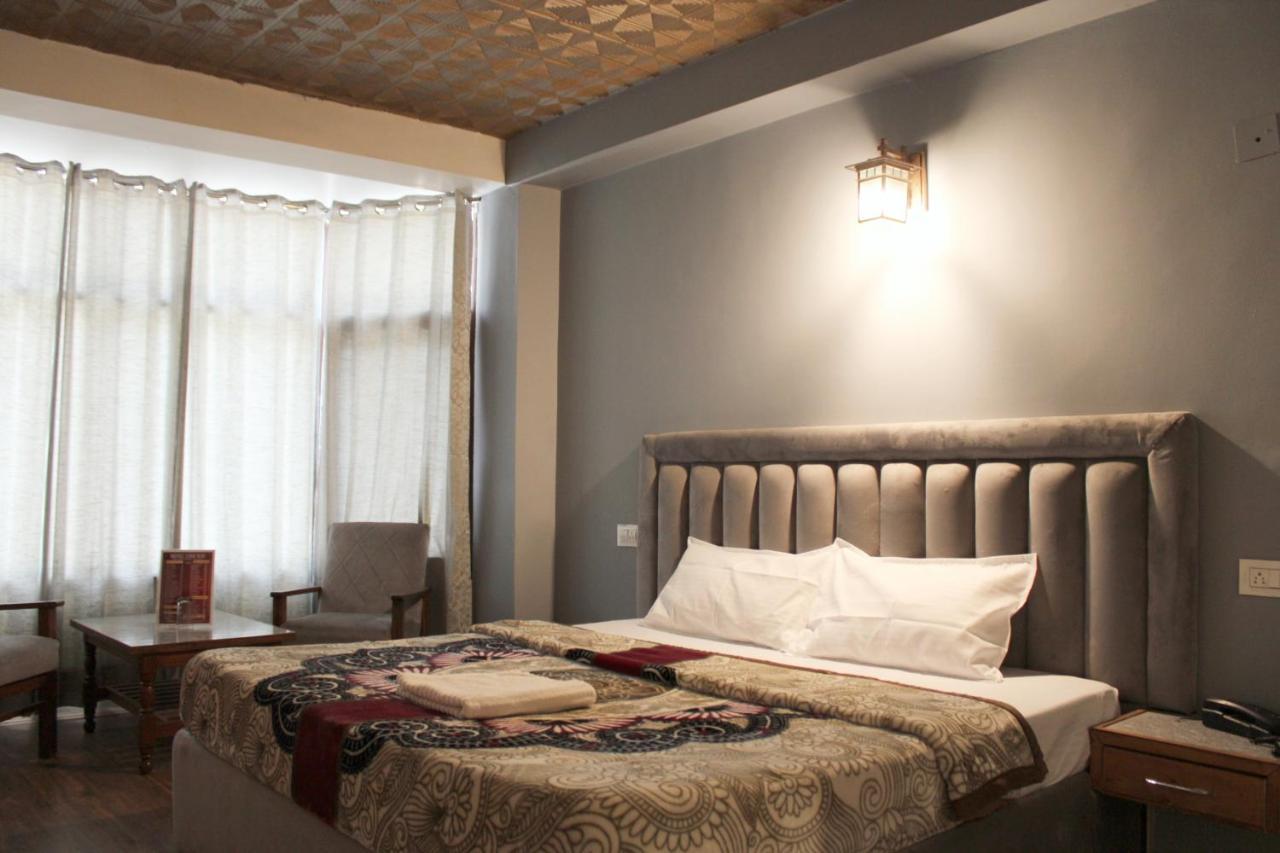 Hotel Link Way-A Riverside Hotel Manāli Εξωτερικό φωτογραφία
